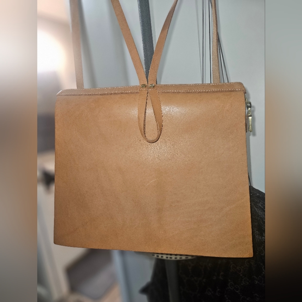(SOLD))))))an Leather Shoulder Bag. ALL Leather Backpack